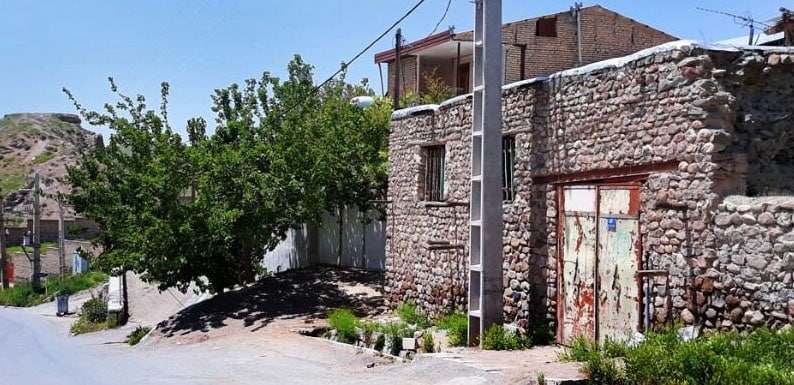 روستای گلخندان