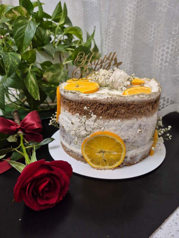 کیک خوشمزه توی گیلاوند